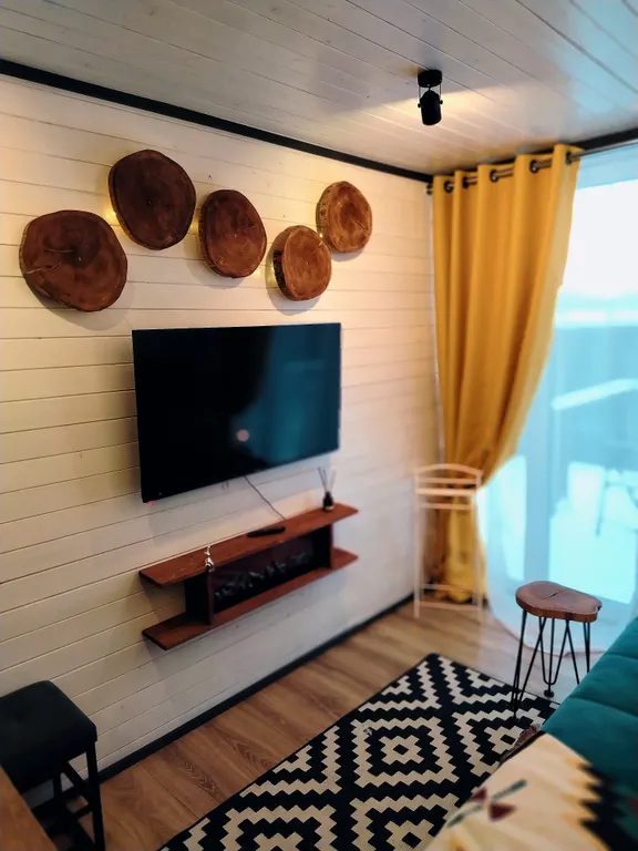 Дом апартаменты с видом на горы