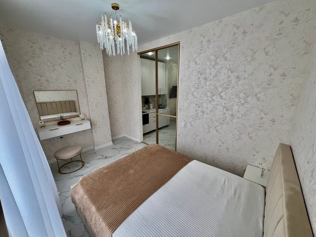 Уютная квартира в элитном доме с дизайнерским ремонтом