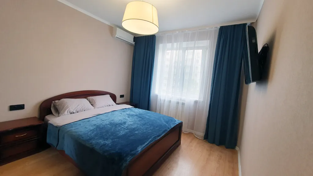 Трёхкомнатные апартаменты на Бульваре Юности