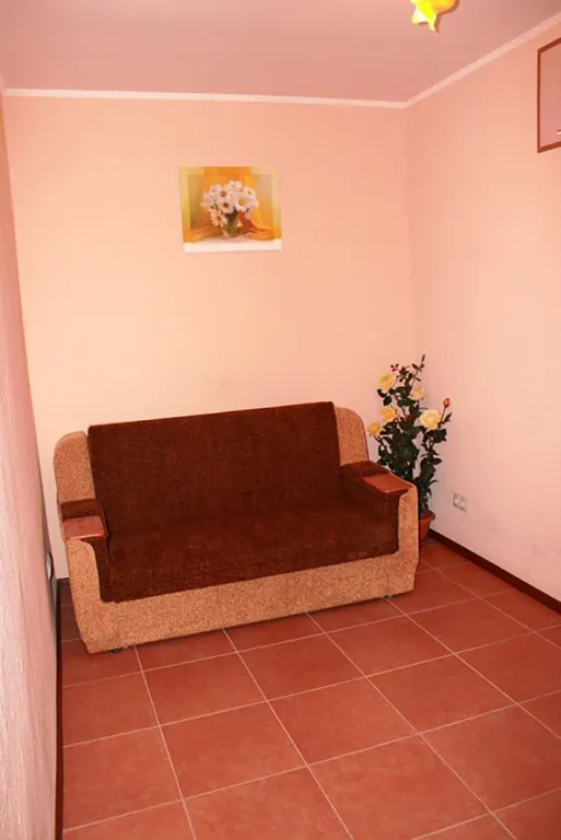 4-комнатная Квартира