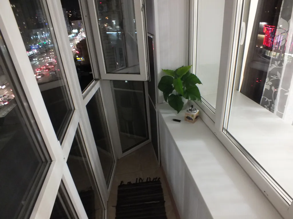 Квартира Квартира в центре с прекрасным видом — Омск