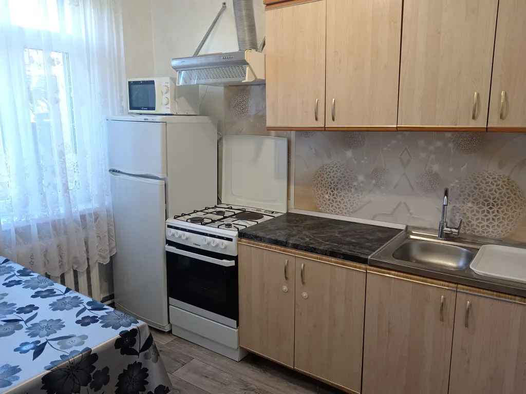 Уютная квартира со своим двориком