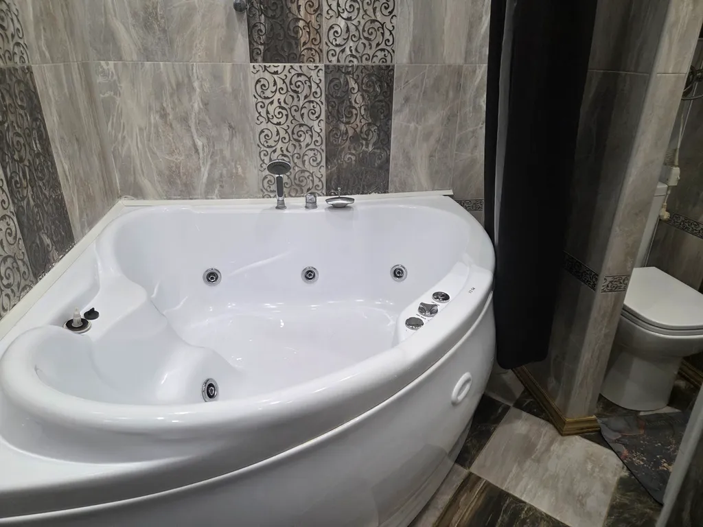 4-комнатная Квартира