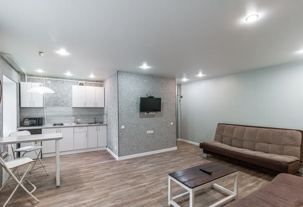 Квартира Двушка у вокзала — аренда посуточно в Омск