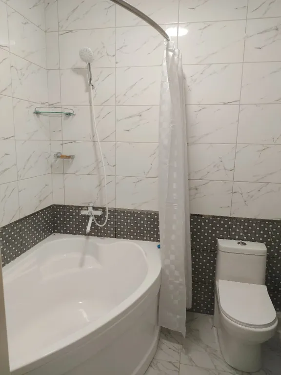 Просторная двушка в уютном районе