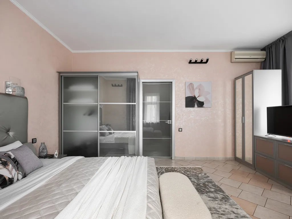 Двухкомнатная квартира на Якиманке