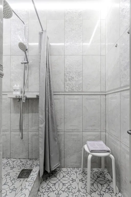 Просторная квартира рядом с Невским проспектом с парковкой