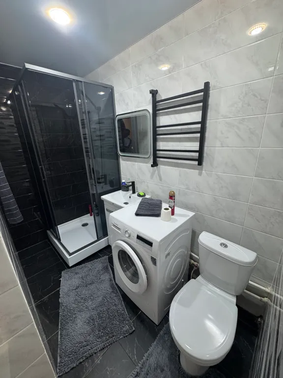 Уютная квартира в центре города возле парка и площади