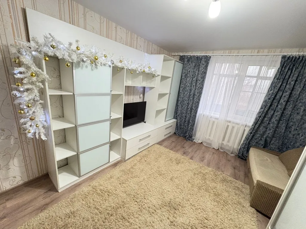 Светлая и уютная однокомнатная квартира — аренда посуточно в Дубовка