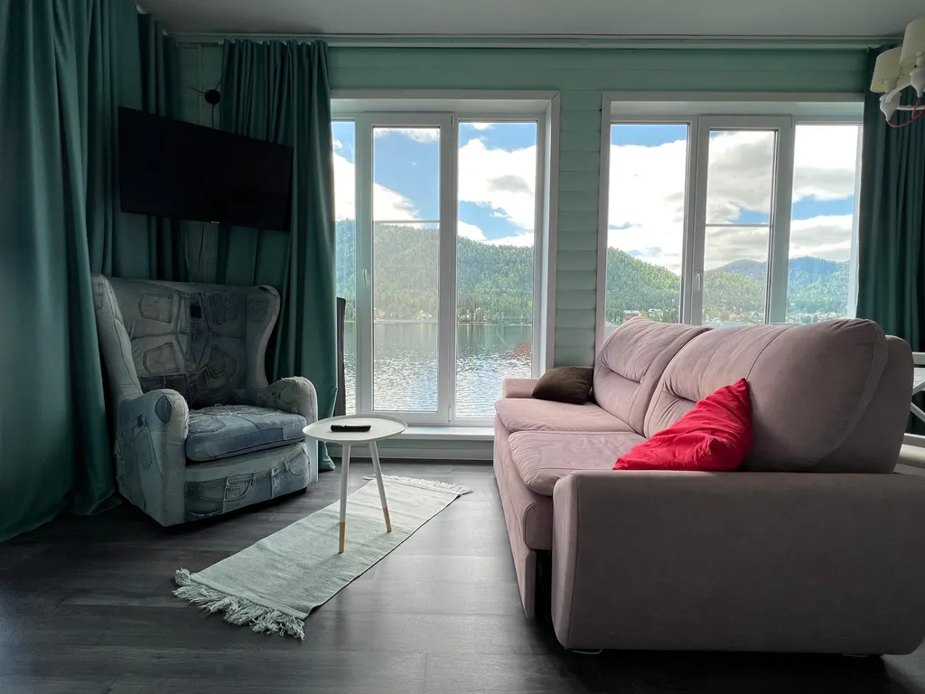 Коттедж Дом америка на берегу телецкого озера — аренда посуточно в Артыбаш