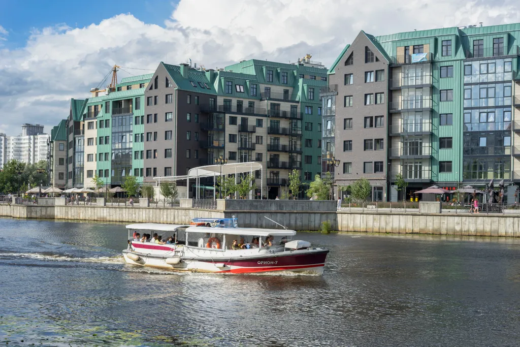 Просторная лофт-евродвушка Городской Лофт c балконом на набережной