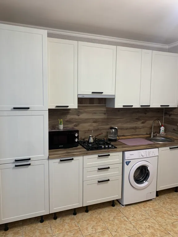 Уютная квартира в спальном районе центра города