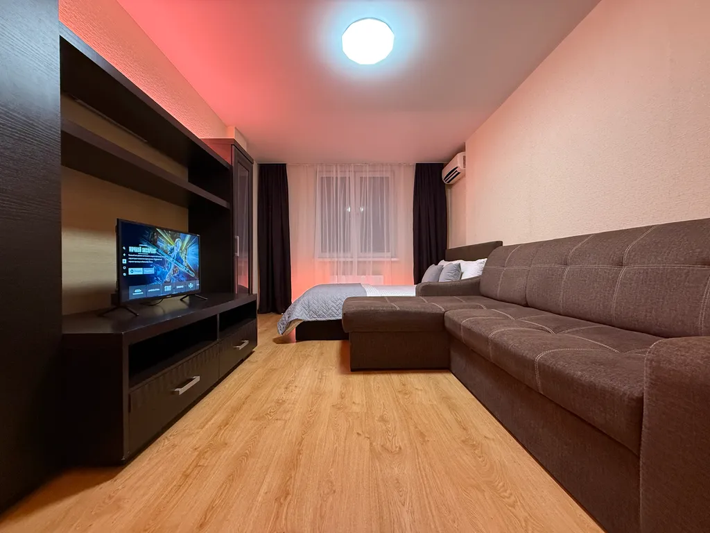 Тут хорошо на Щорса