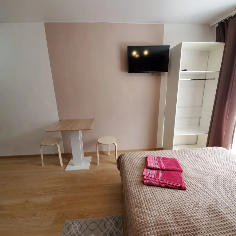 Апартаменты " Как дома" Студия 11 рядом с университетом.