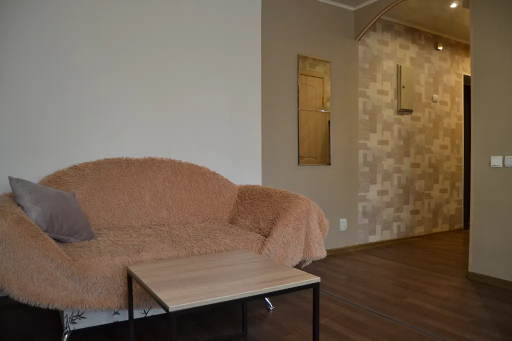 1-комнатная квартира в центре города рядом ЖД вокзалом