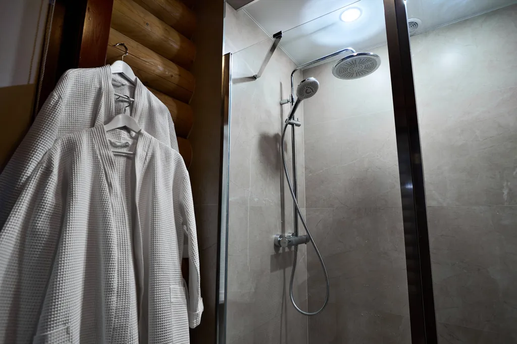 Дом с баней, хамамом, караоке и теплым уличным бассейном