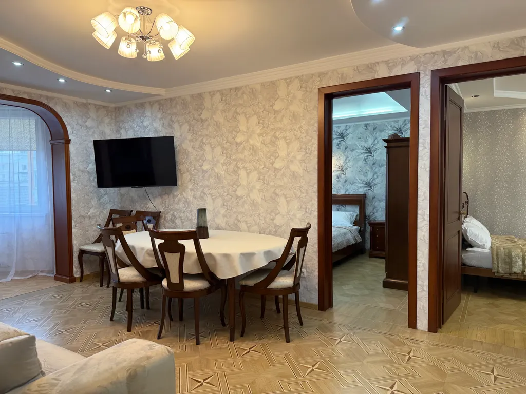 Квартира Дизайнерские новые 3-к комнатные апартаменты The Gray Pearl Crocus — аренда посуточно в Красногорск