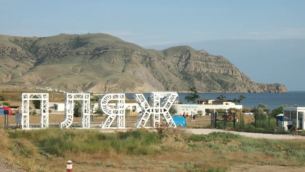 Новый комфортный чистый дом с террасой и видом на море