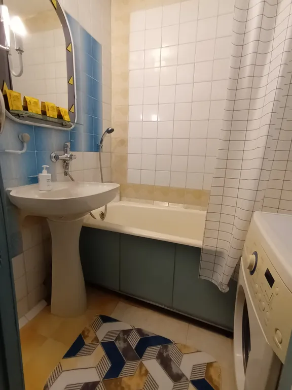 Просторная трехкомнатная квартира (7 гостей 6 спальных мест)