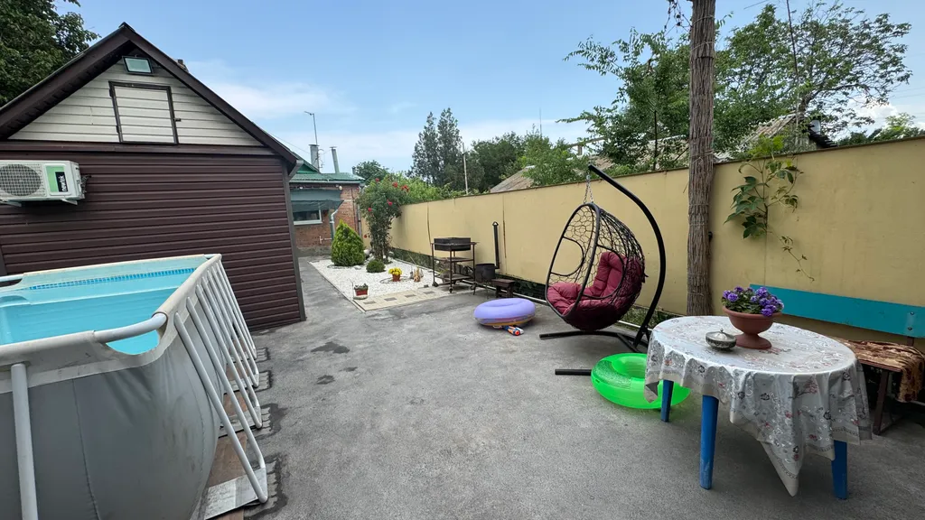 Дом рядом с морем