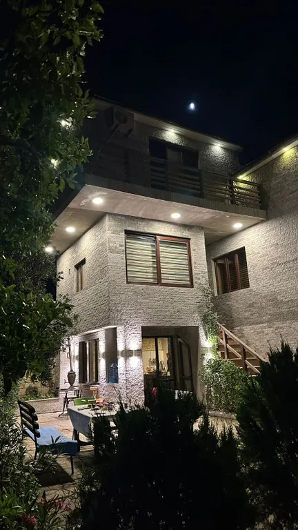 Коттедж Дом в 200 метрах от пляжа — аренда посуточно в Баку