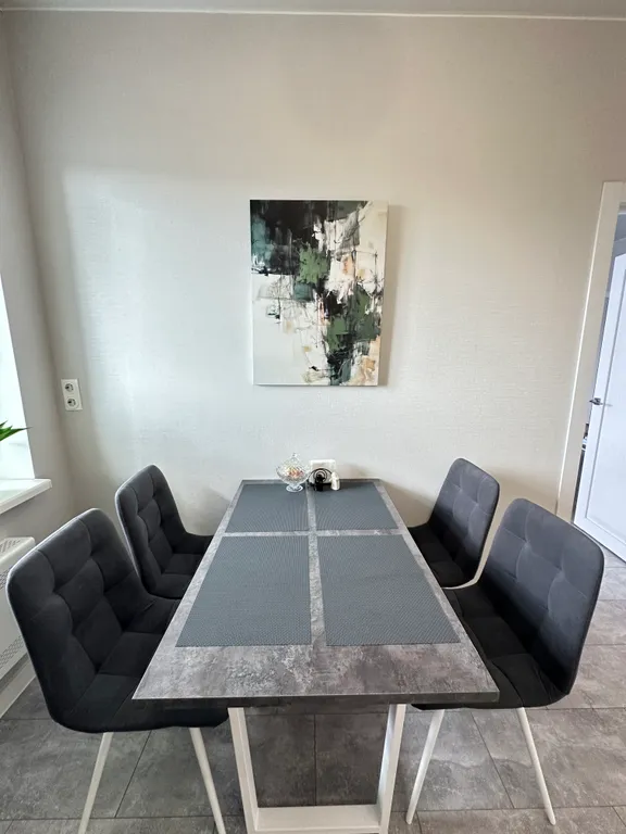 Чистая новая видовая квартира с шикарным ремонтом и всеми удобствами