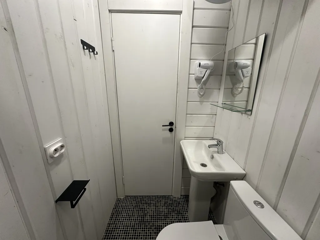 Коттедж Дом на берегу реки — Сясьстрой