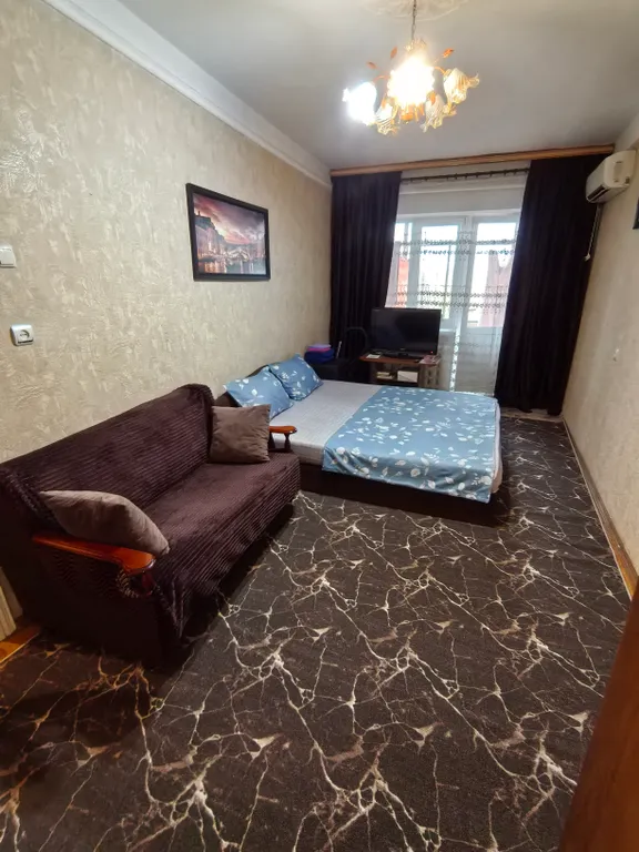 Бюджетная квартира в центре города, рядом с  парком . — аренда посуточно в Нальчик