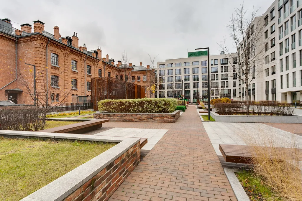 Квартира Квартира Уютный двухуровневый лофт Smart Host на острове Балчуг — Москва