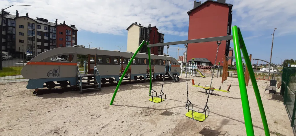 Отдых на берегу Балтийского моря на пляже с синим флагом