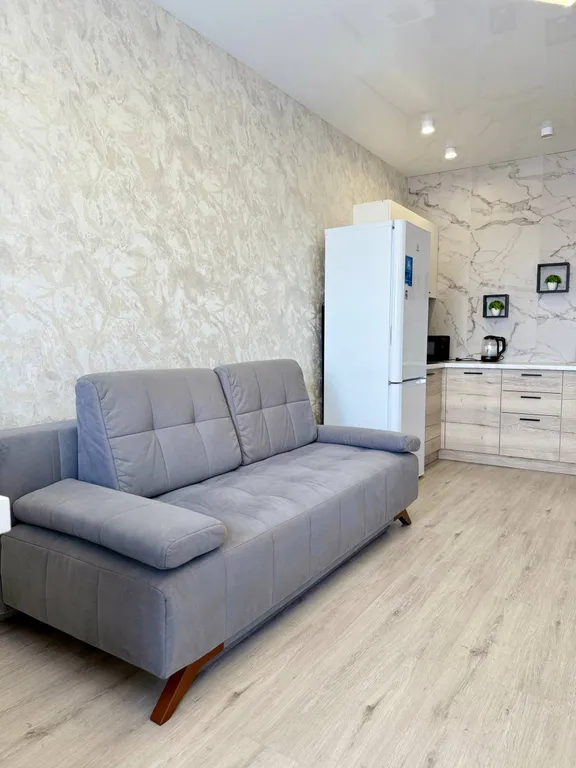 Евродвушка в центре города с красивом видом из окна