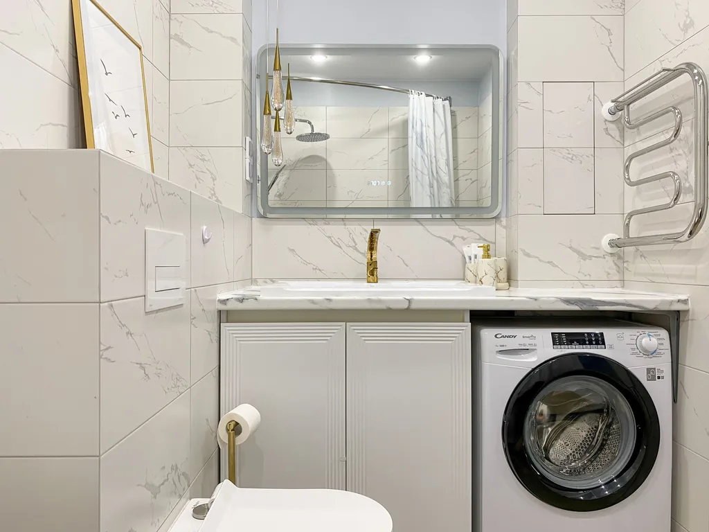 Роскошная квартира с современным дизайном у ТЦ Круиз