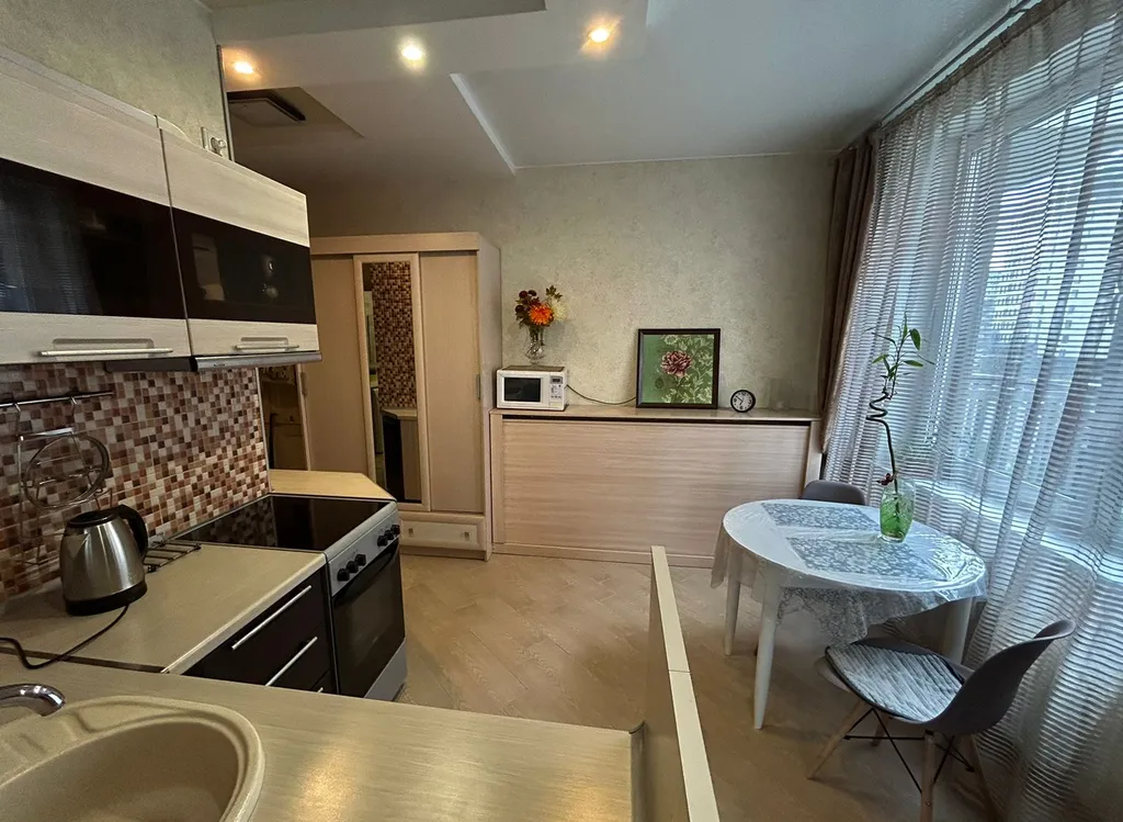 Уютная студия в центре с дизайнерским ремонтом и удобной кроватью