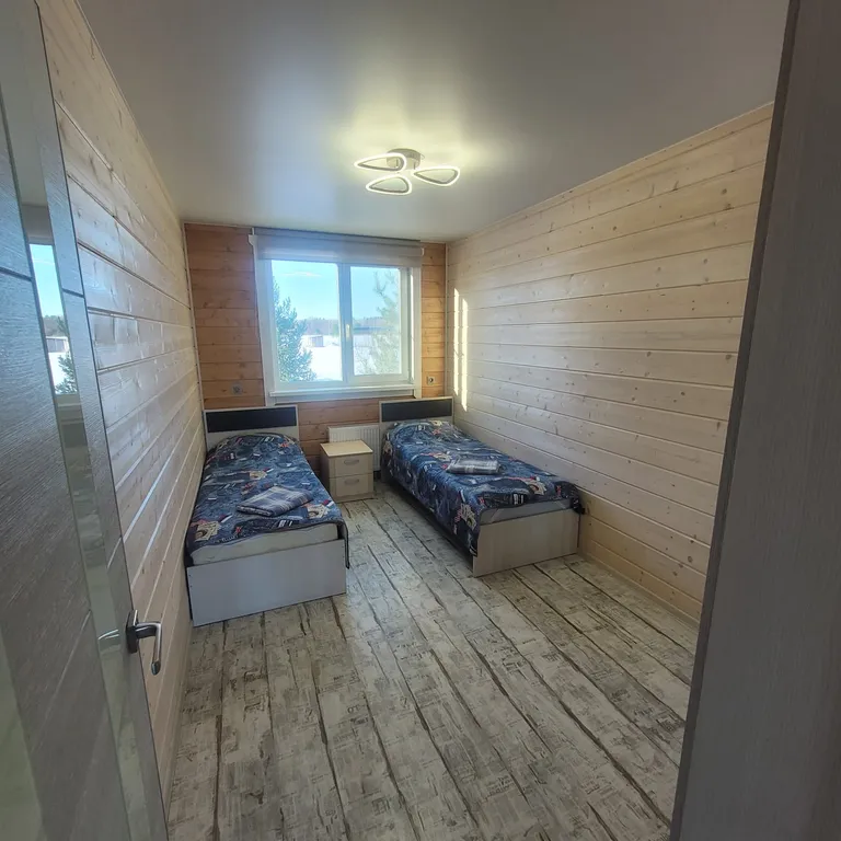 10-комнатный Дом