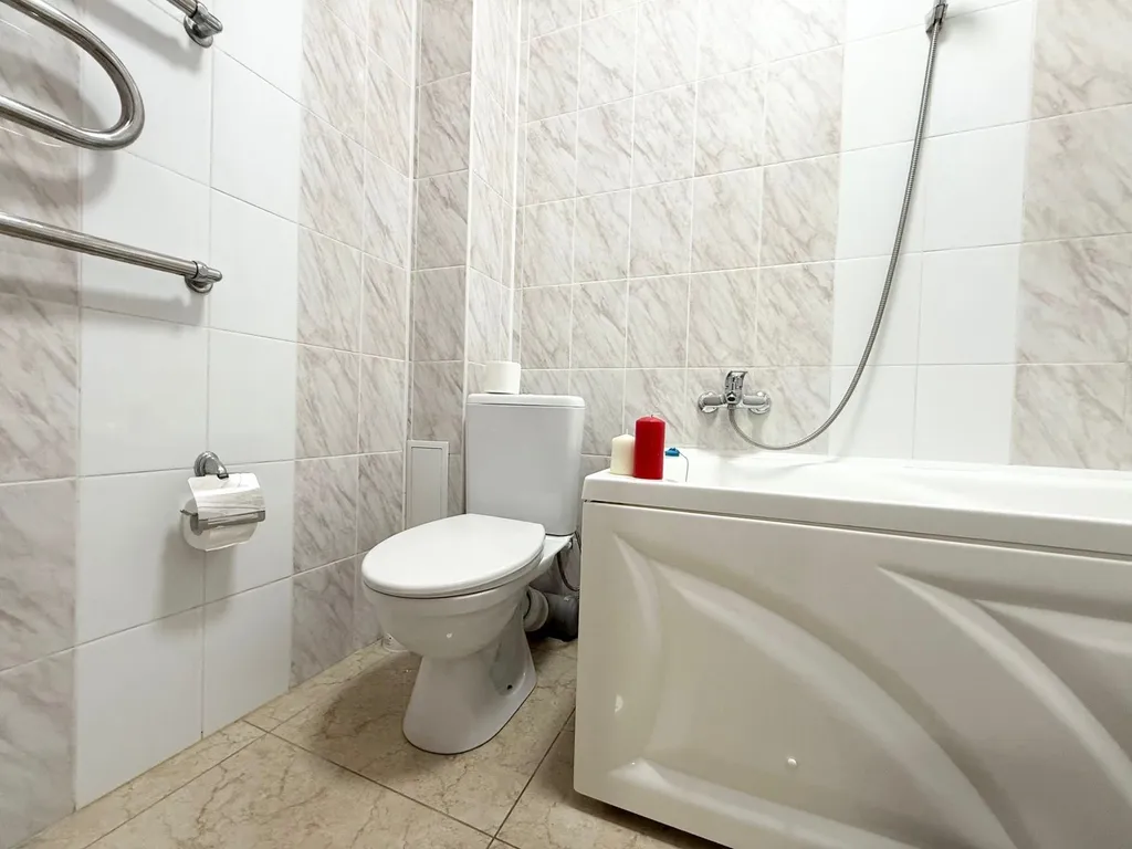 Двухкомнатная квартира у Площади Победы