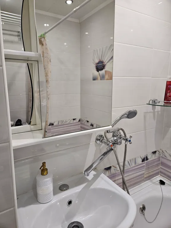 Отличная 1-квартира!!!