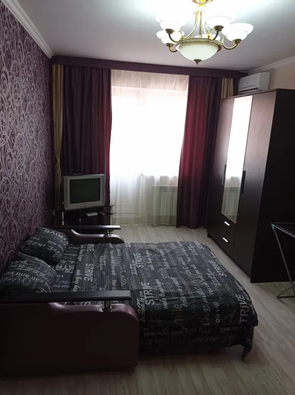 Квартира, рядом с выездом на Ростов — аренда посуточно в Батайск