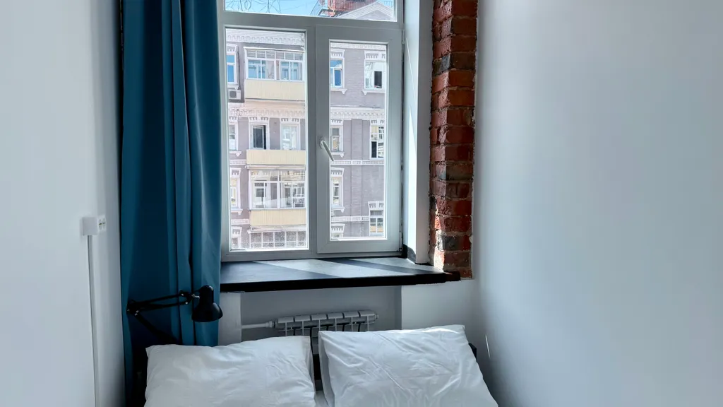 Уютная комната в стиле Лофт у метро Парк Культуры