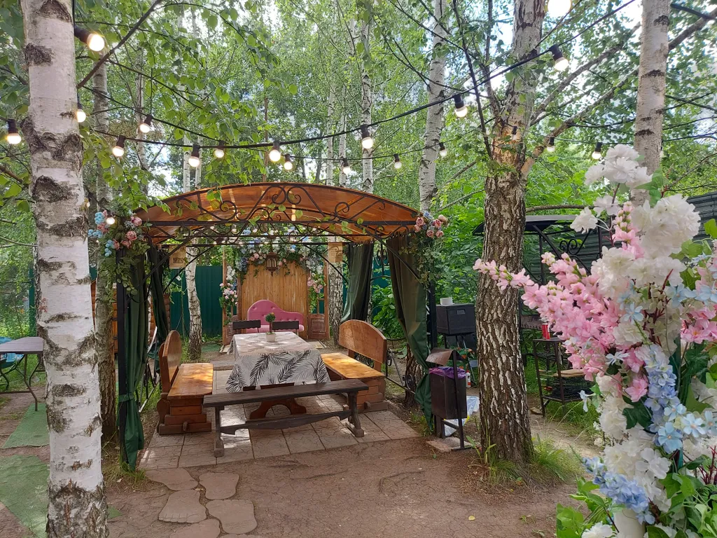 Коттедж Марианна с бильярдом, теннисом, сауной и бассейном