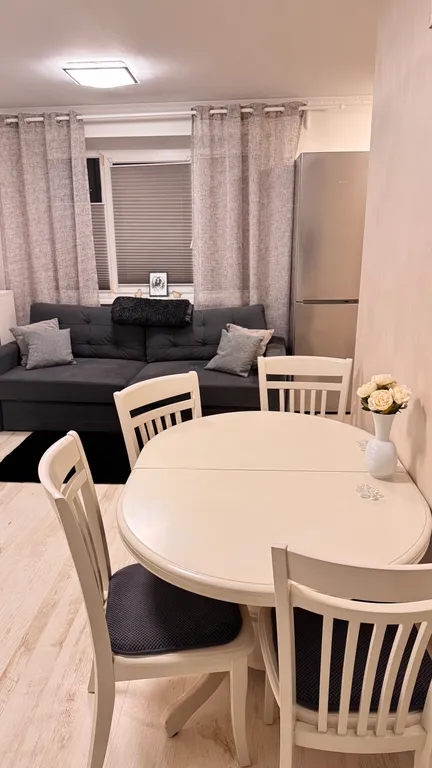 Квартира Современная светлая 2к квартира в самом центре (Площадь Победы) — Калининград