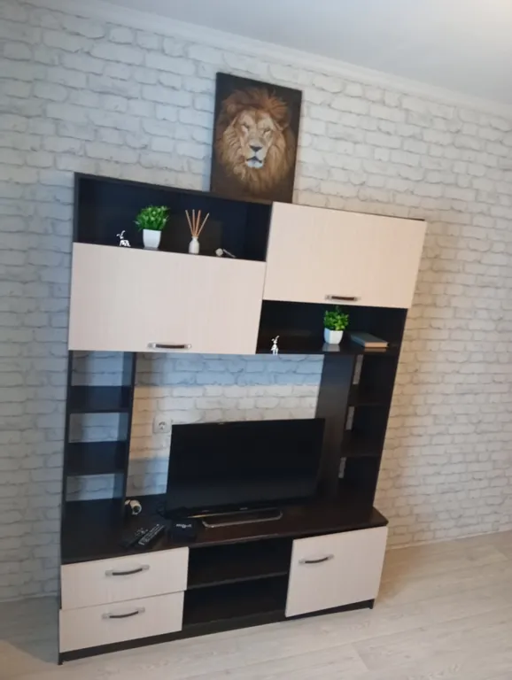 Просторная двухкомнатная, квартира с раздельными комнатами