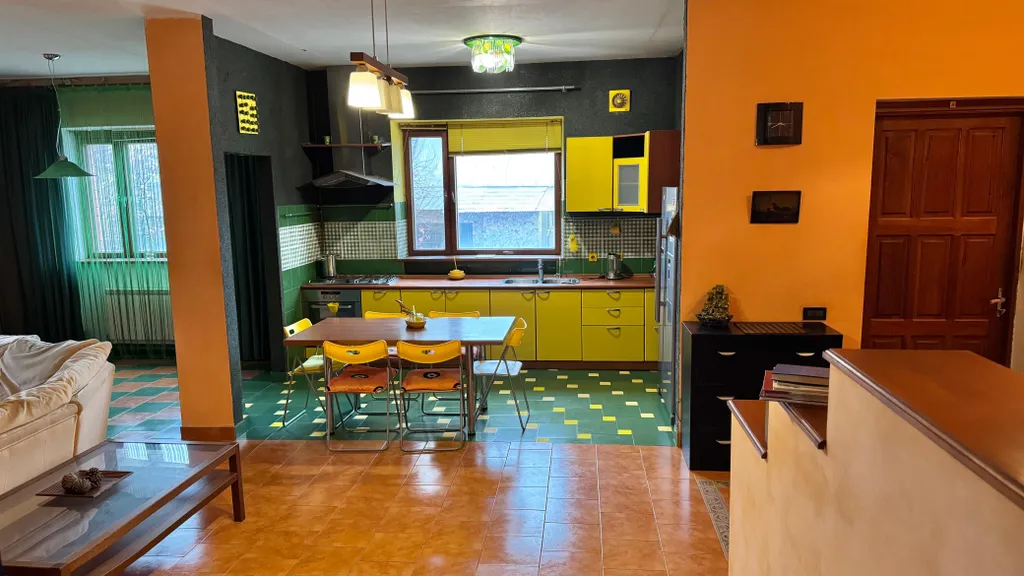 Коттедж Дом с 2 спальнями — Волгоград