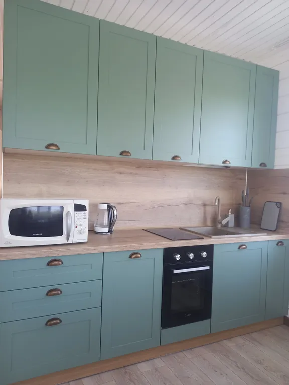 Дом с бассейном и баней