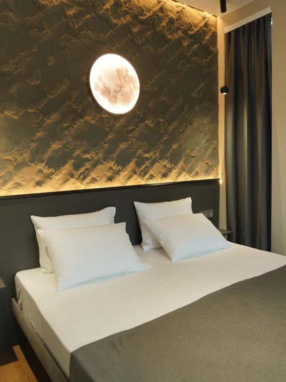 Коттедж Шикарный дом с теплым бассейном и сауной — аренда посуточно в Высокое