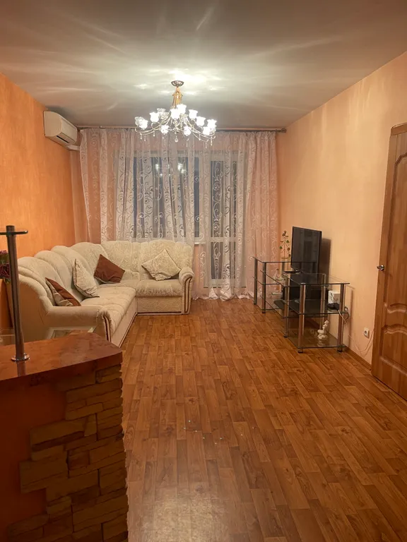 Большая уютная квартира в центре Дзержинского района