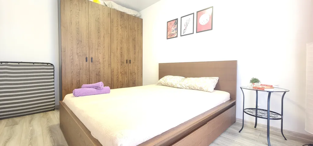 Евродвушка с видом на бассейн