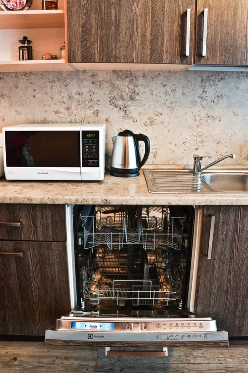 Трехкомнатный коттедж с верандой