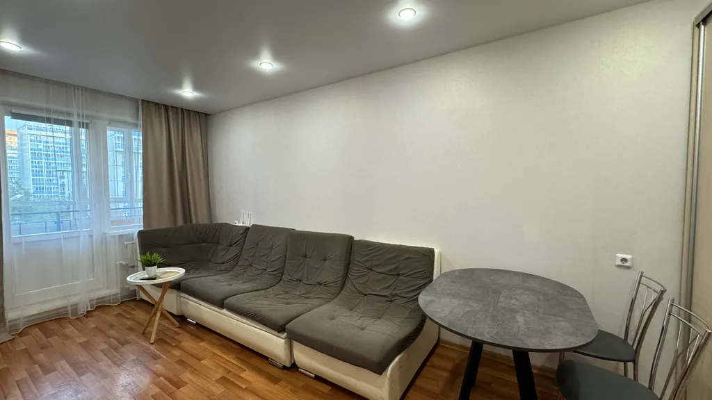 Квартира Квартира Просторная трёхкомнатная на берегу Енисея — Красноярск