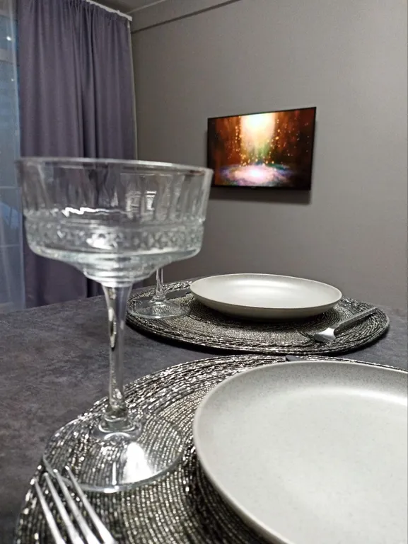 Сиреневая квартира с панорамой на город