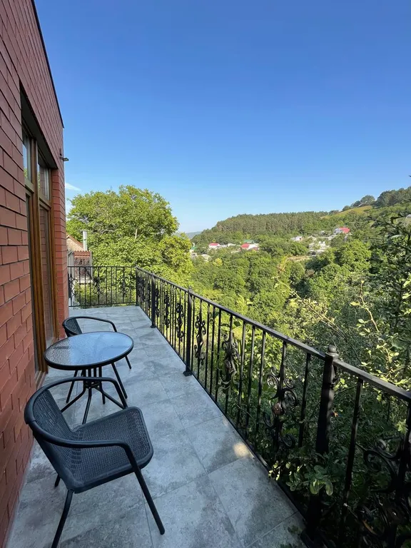 Коттедж Дом над ущельем — Кисловодск